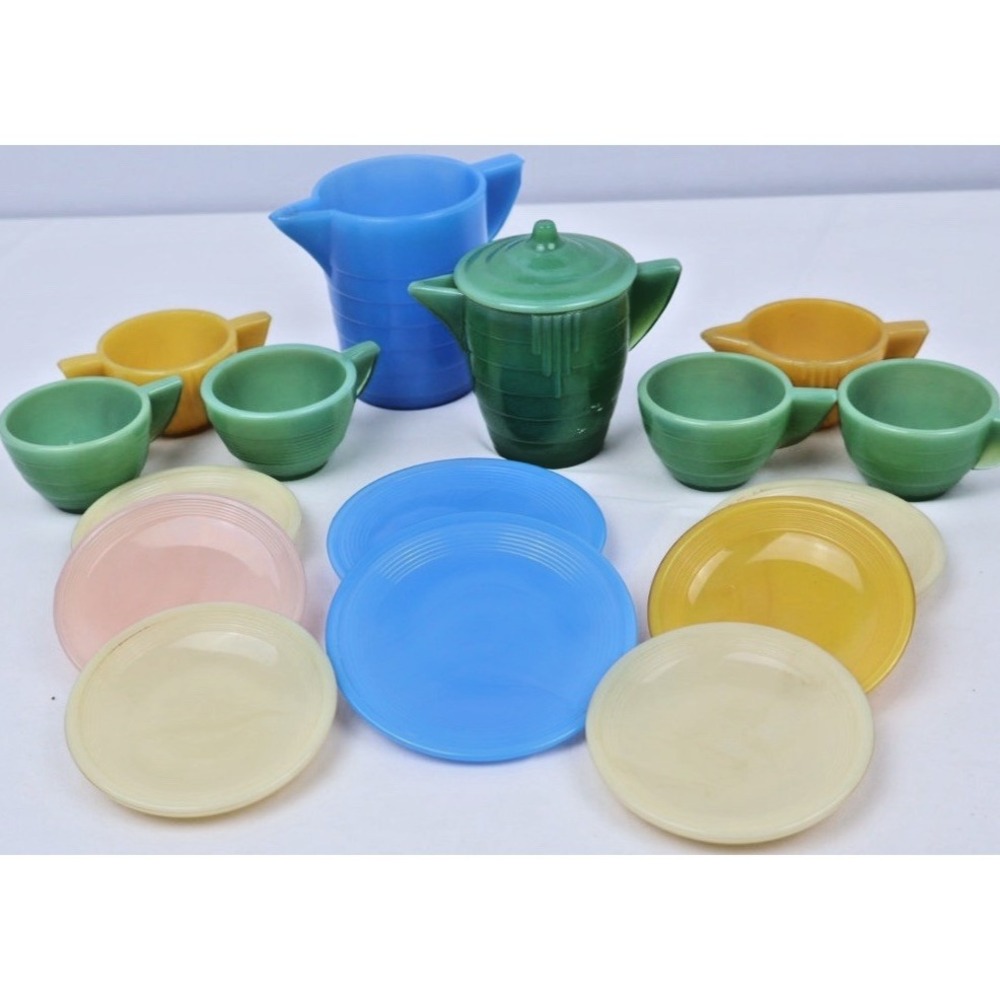 Vintage AKRO Agate Child Play Dishes Glass Colorful‎ Mixed Lot (16) Jadeite USA